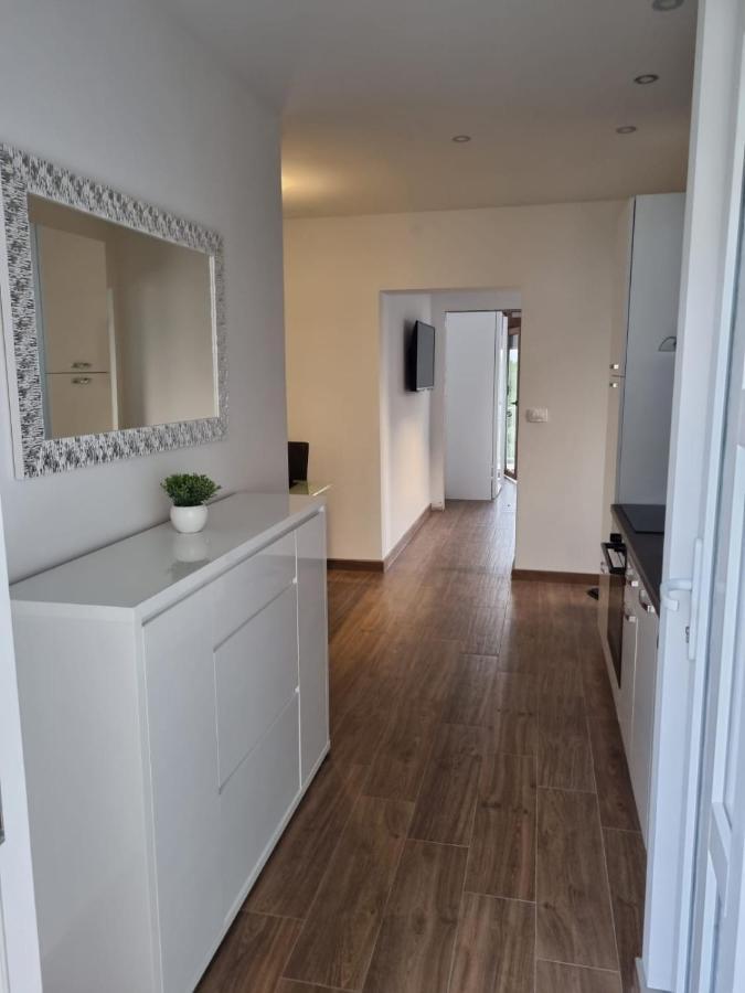 Angel Wing Apartmant Duce Exterior photo